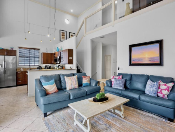 Holmes Beach Vacation Rental with Pool, Spa & Tiki Bar - Anna Maria Island